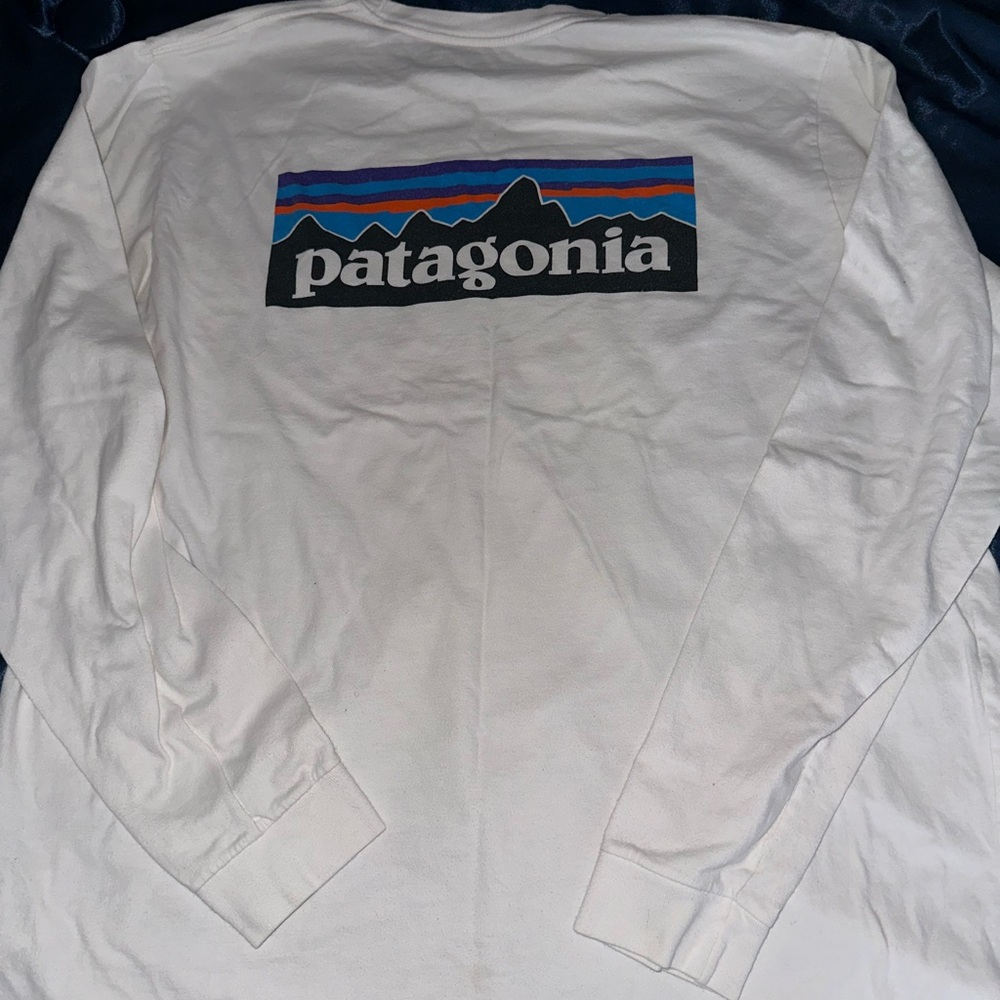 Men’s X-Large Patagonia long sleeve t shirt